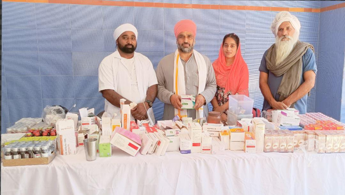 सिद्ध जोगी ट्रस्ट ग्राम खानपुर द्वारा डेरा शेरपुर कल्लरां में निःशुल्क चिकित्सा शिविर का आयोजन किया गया